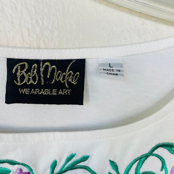 Bob Mackie Size L Cream embroidered top size L - Picture 2 of 10